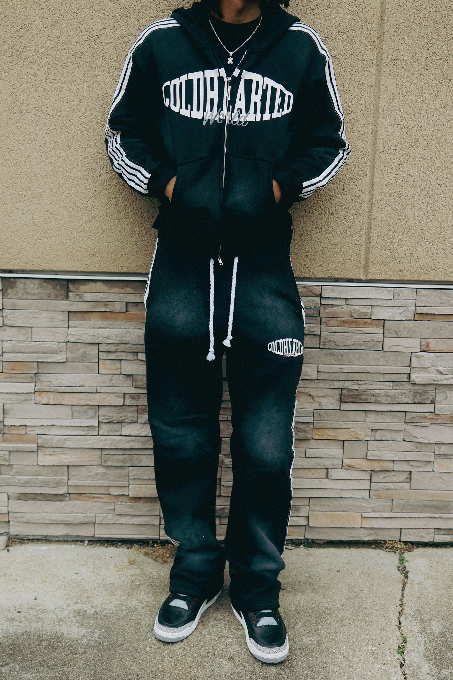 CHW TRACK PANTS BLACK